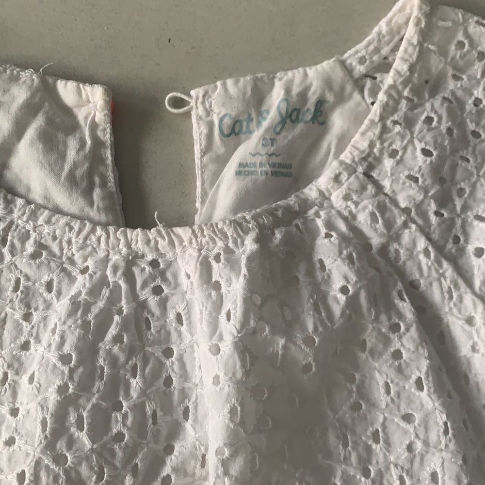 White Textured Top - Picture 4 of 4